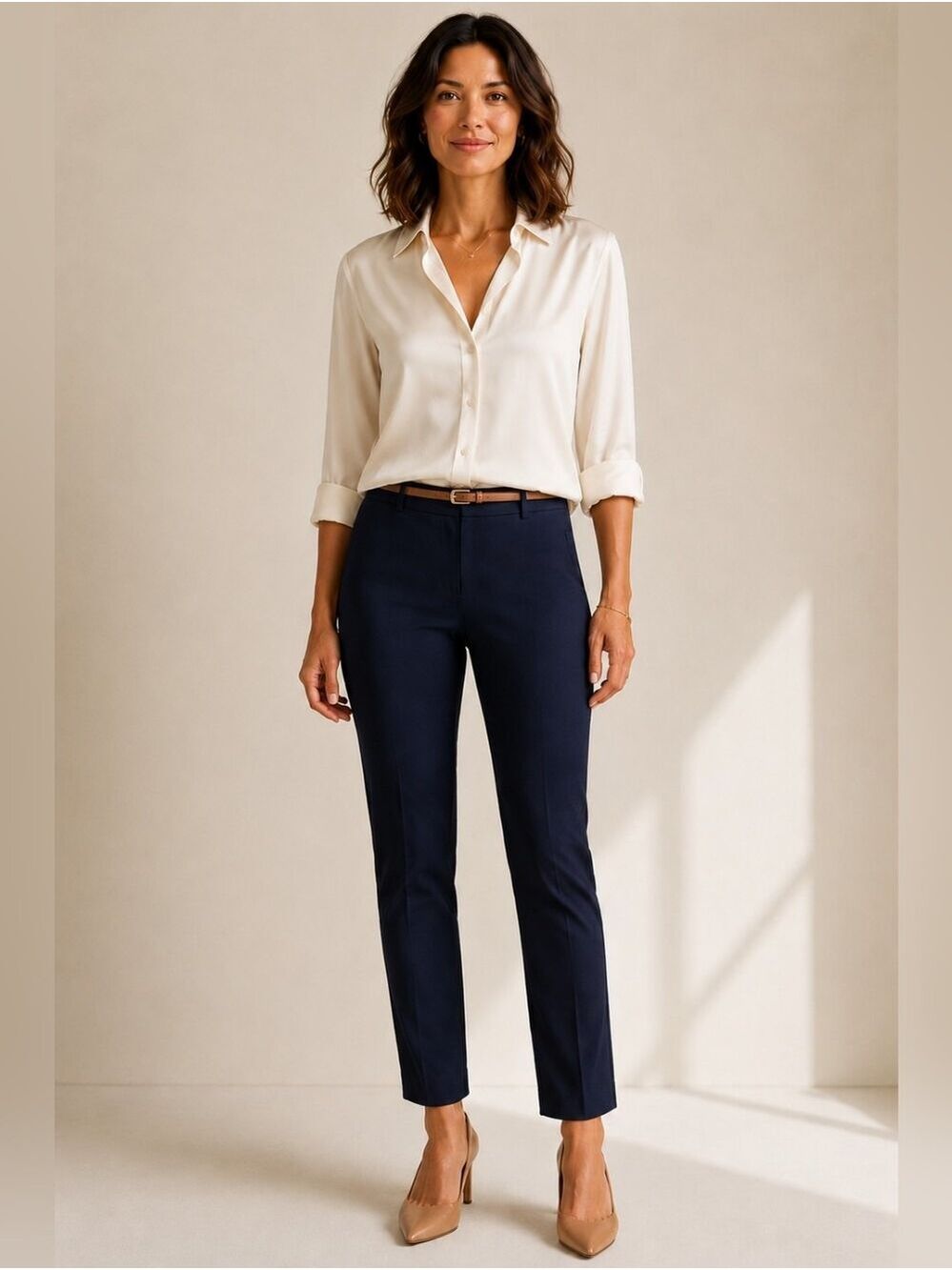 BANANA REPUBLIC SLOAN MID RISE SLIM ANKLE PANT TROUSER IN NAVY SIZE 2 LIKE NWOT